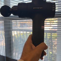 Massage gun 