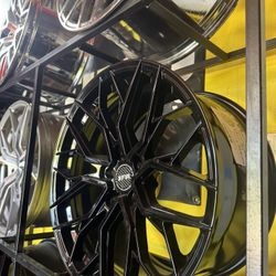 🚦🛑19” Gloss Black F1R Wheels 🛑🏁🚦