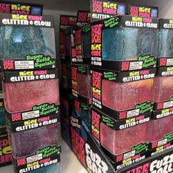 NeeDoh Glitter & Glow Cube