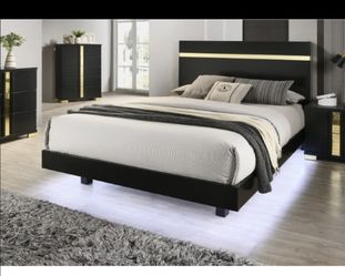 Queen Bed Frame With Mattress 