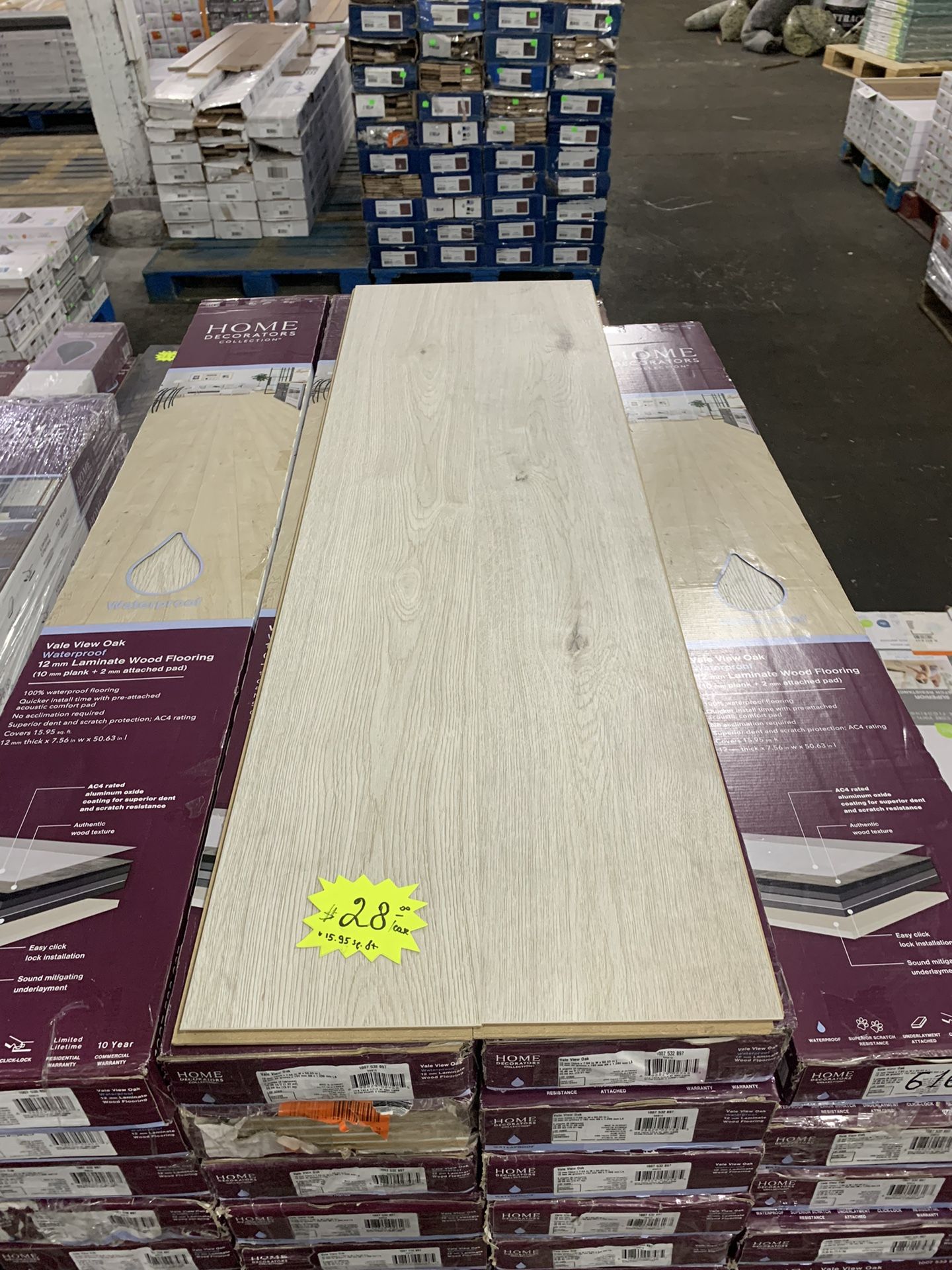 Vale View Oak Home Decorators Collection Waterproof Laminate Flooring Click Lock