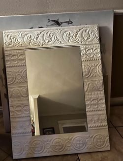 White Mirror 31x41