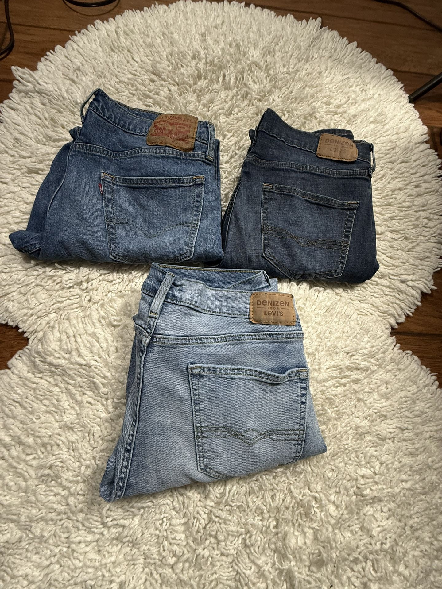 Take all 3pcs Levi’s men’s jeans Size 34x32