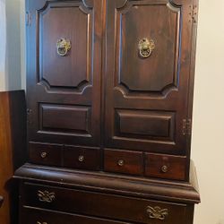 Dark Wood Bedroom Armoire 