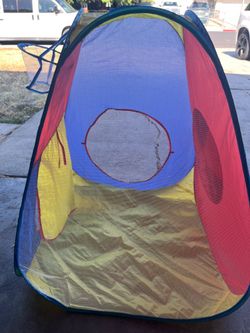 Free play tent
