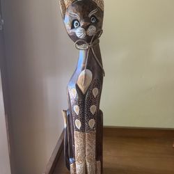 Wooden Cat Statue 