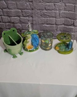 🐸 Cute Frog Bathroom Accessory Set – Kids Bathroom Decor 🐸