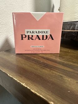 NEW UNSEALED WOMENS PERFUME