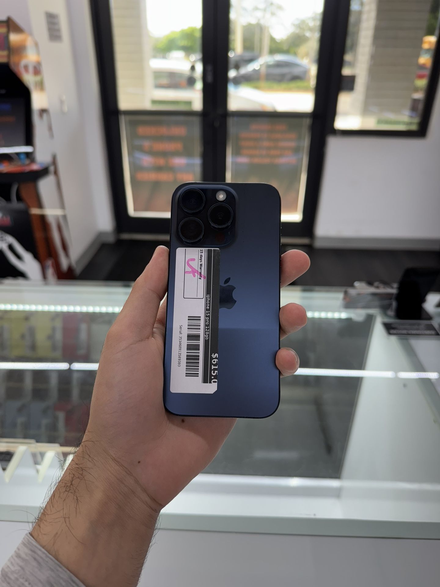 iPhone 15 Pro 128GB (Unlocked)