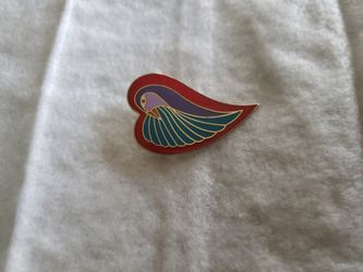 Laurel Burch "Dove Heart" Pin