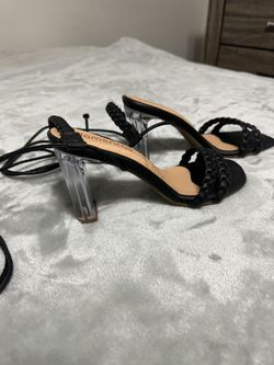 NEW Heels 👠 Us Size 7
