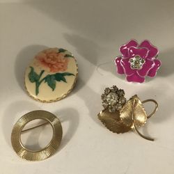 Lot Of 3 Brooches & 1 Stretchy Ring In Hot Pink Enamel Flower 