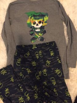Cherokee boys pajama set Large 12/14