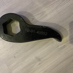 RealTruck SUPERLIFT SUSPENSION 2.5" Leveling Key for Chevy Silverado/GMC Sierra | Torsion Key