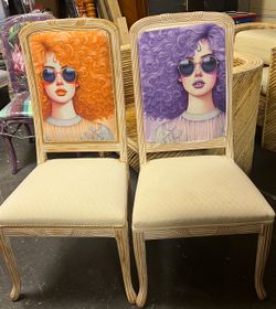 These are not regular chairs. These are ART pieces you can sit on 💋🎨  💥 Hand-crafted by a professional artist 💥 One-of-a-kind statement pair 💥 Yo