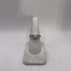 Gold Diamond Engagement Ring 