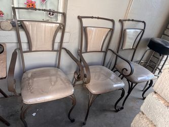 Dinner table chairs