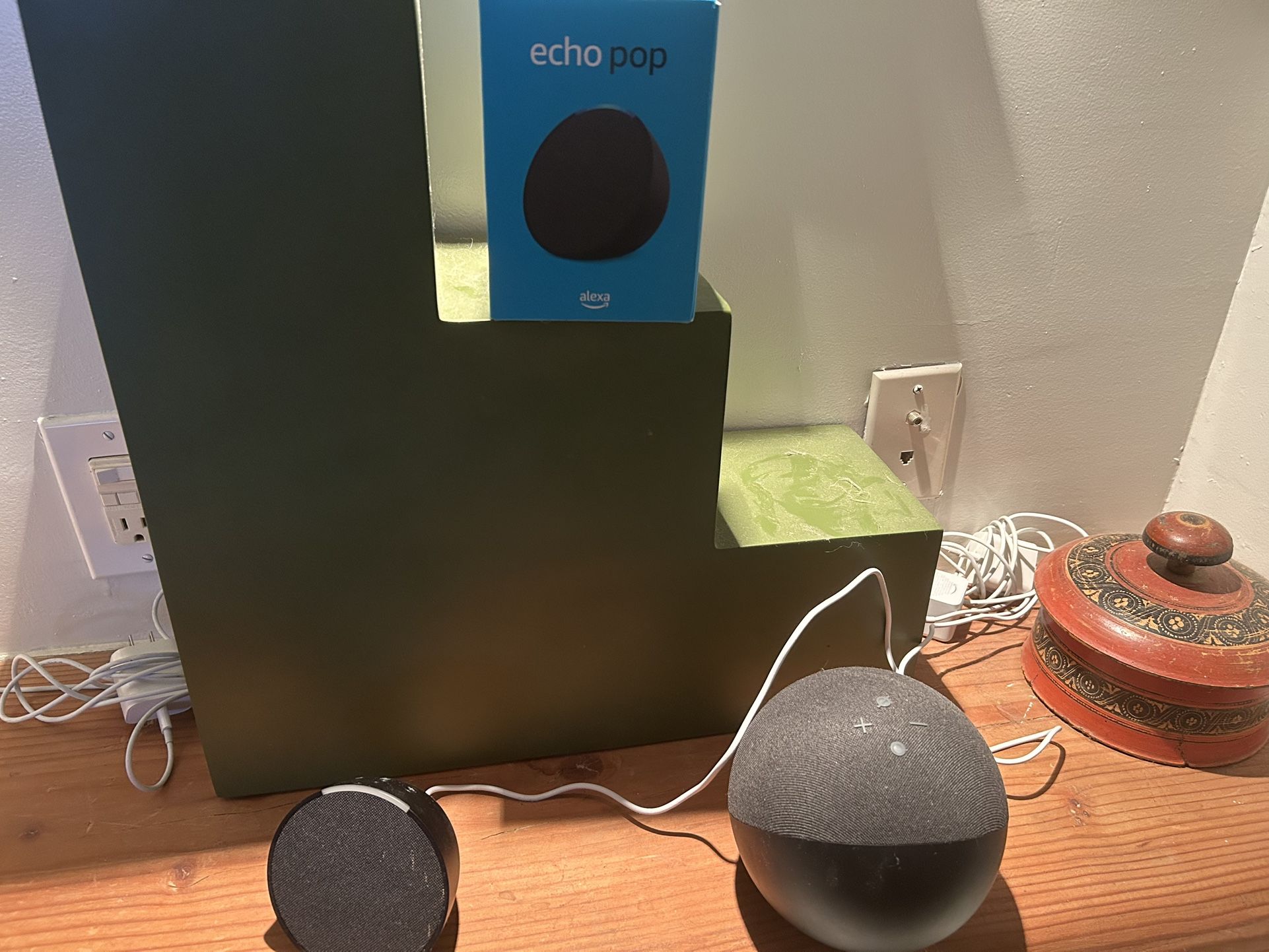 Alexa Pop And Alexa Dot Echo