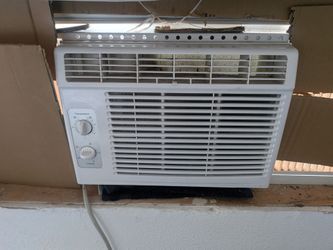window AC