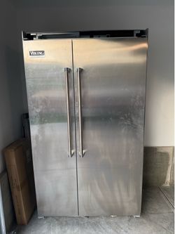 Viking Professional Refrigerator