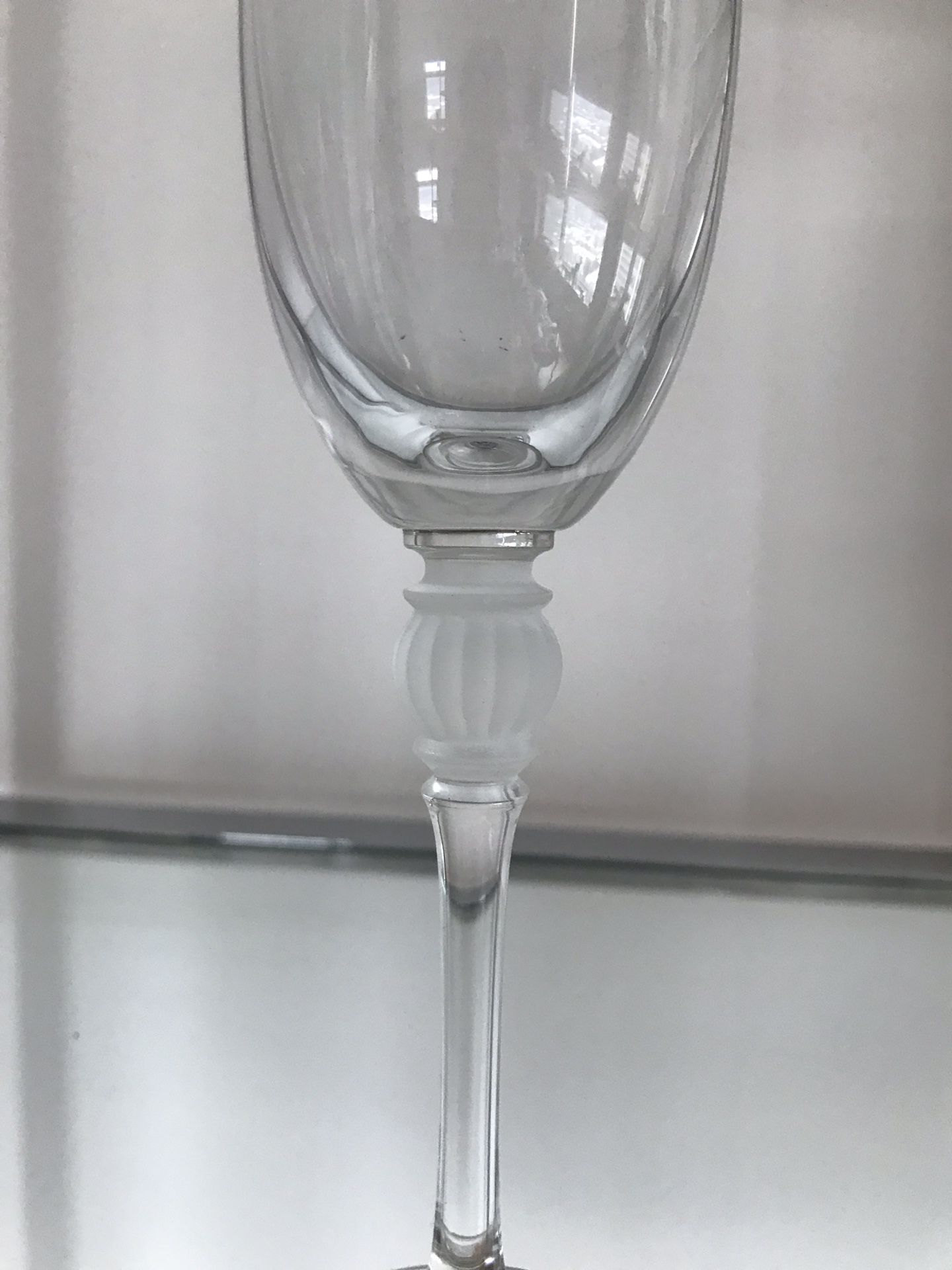 Crystal Champagne flute glasses set of 4. 24% lead crystal