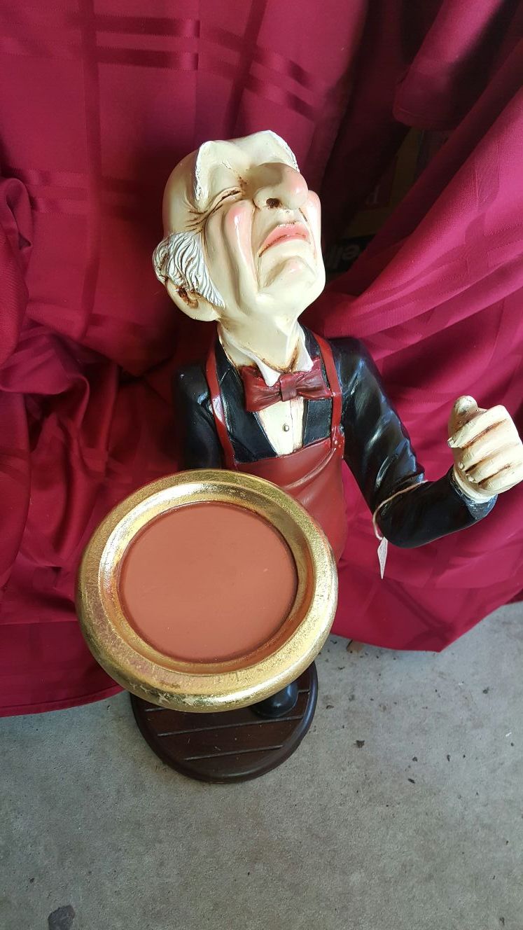 2' Tall Snobby Butler Statue Wine Waiter With Glass In Tuxedo