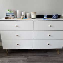  6-Drawer Dresser - Excellent Condition 