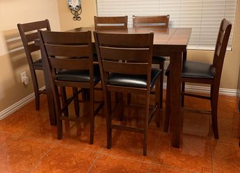 Counter-height Dining Set with 6 chairs