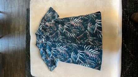 Men’s ALL IN MOTION Button Up Size Small