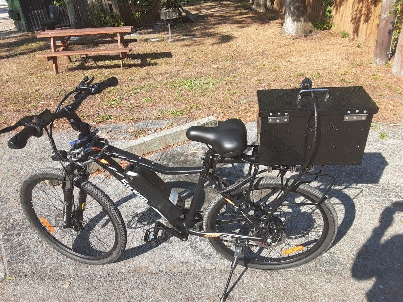 26" Electric Bike with Lockable Storage Box
