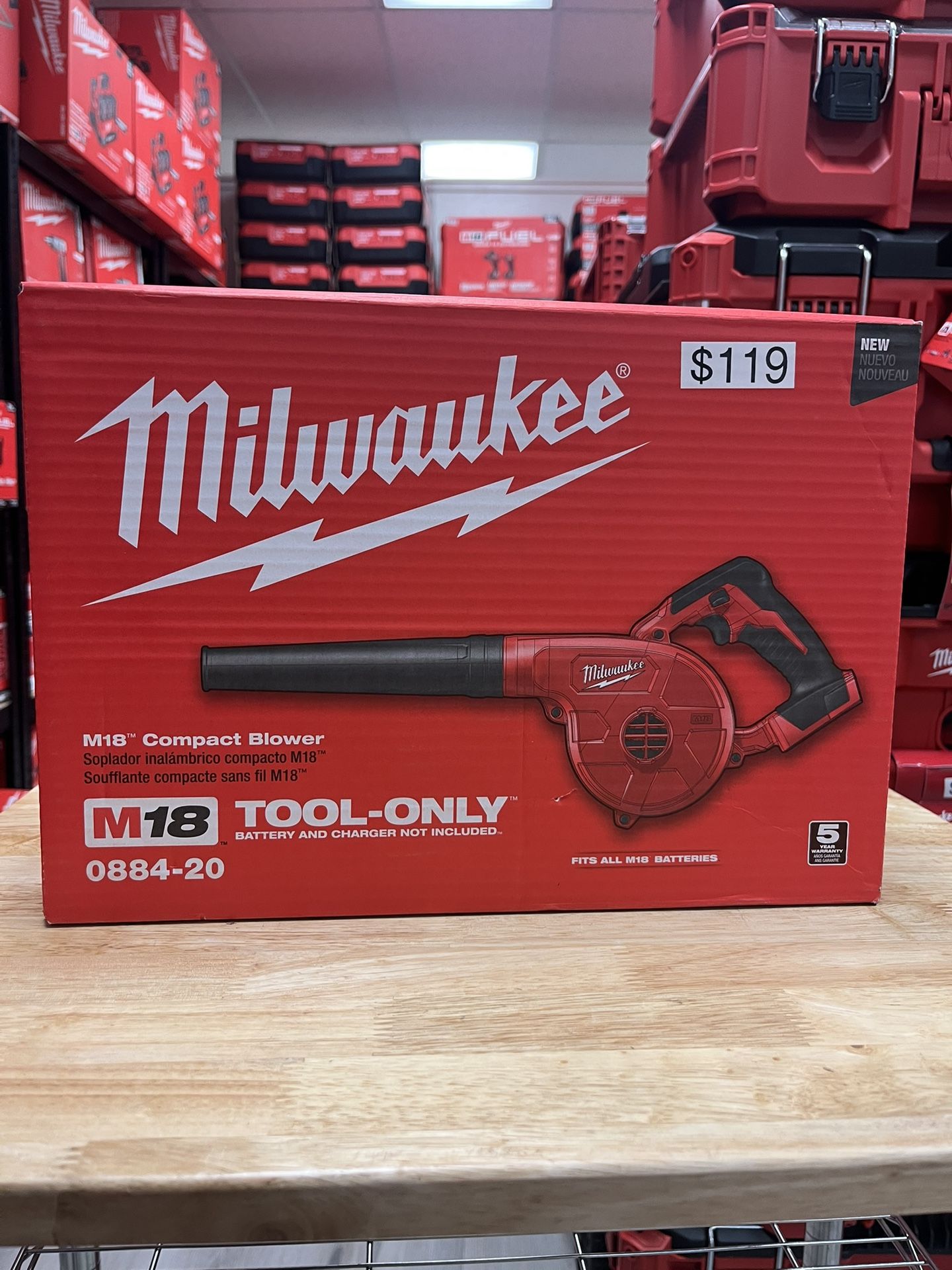 Milwaukee M18 Compact Blower