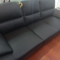 *Weekend Special!!!*---Sleek Valencia Black Leather Sofa/Loveseat Sets---Now $499!!!---Delivery/Financing Available😎
