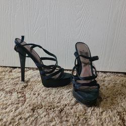 Black With Glitter Size 7 Heels 