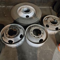 TRUCK RIMS