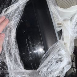 Portable Air Conditioner w/ Exhaust Hose