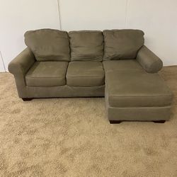 Reversible Sectional Couch Sofa *Free Delivery*