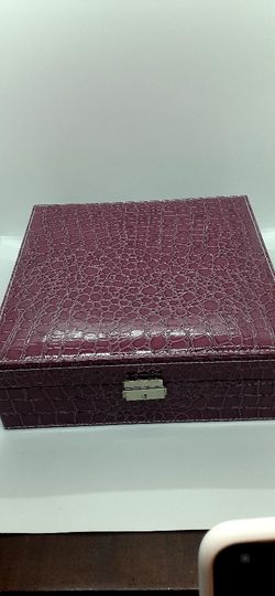 KLOUD CITY 2 Layer 29 Compartment Leather Lockable Organizer Jewelry Organizer for Earrings and Bracelets, Color