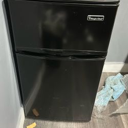 Mini Fridge Refrigerator 