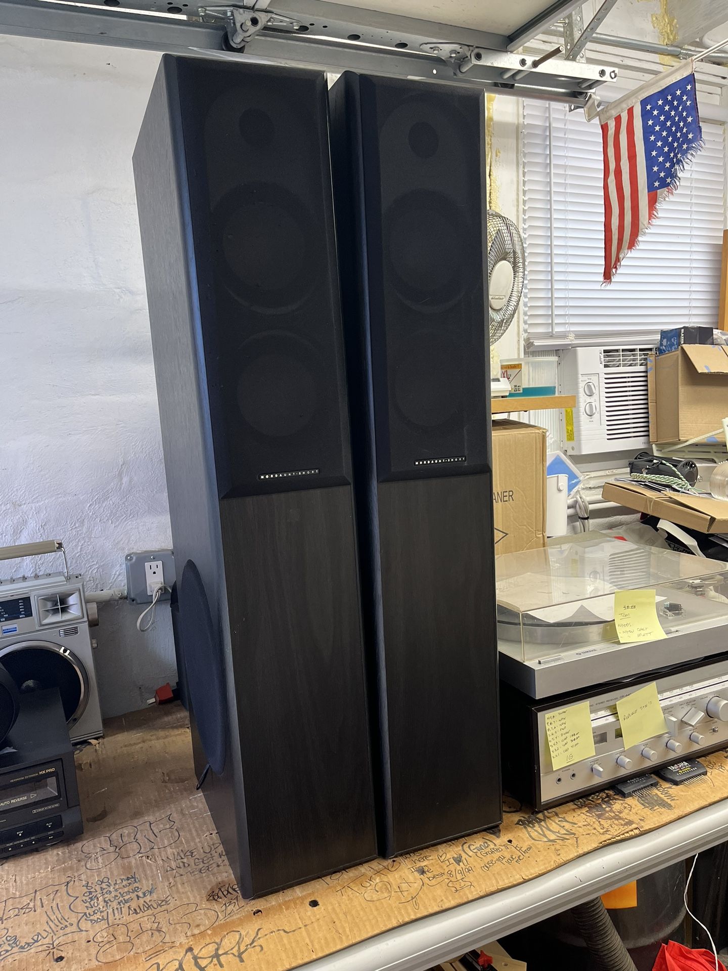 PAIR OF MORDAUNT SHORT FLOOR