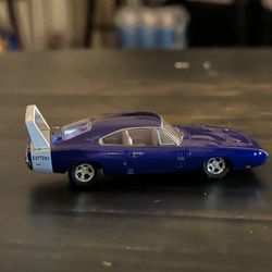 Castline Die Cast DODGE Charger Daytona 1969 (American Muscle) (1/43) 