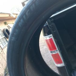 Vendo. Llantas. 2 x. $250