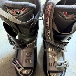 NORDICA SKI BOOT, Size 27.0cm, US Men Size 9 Or Women Size 10