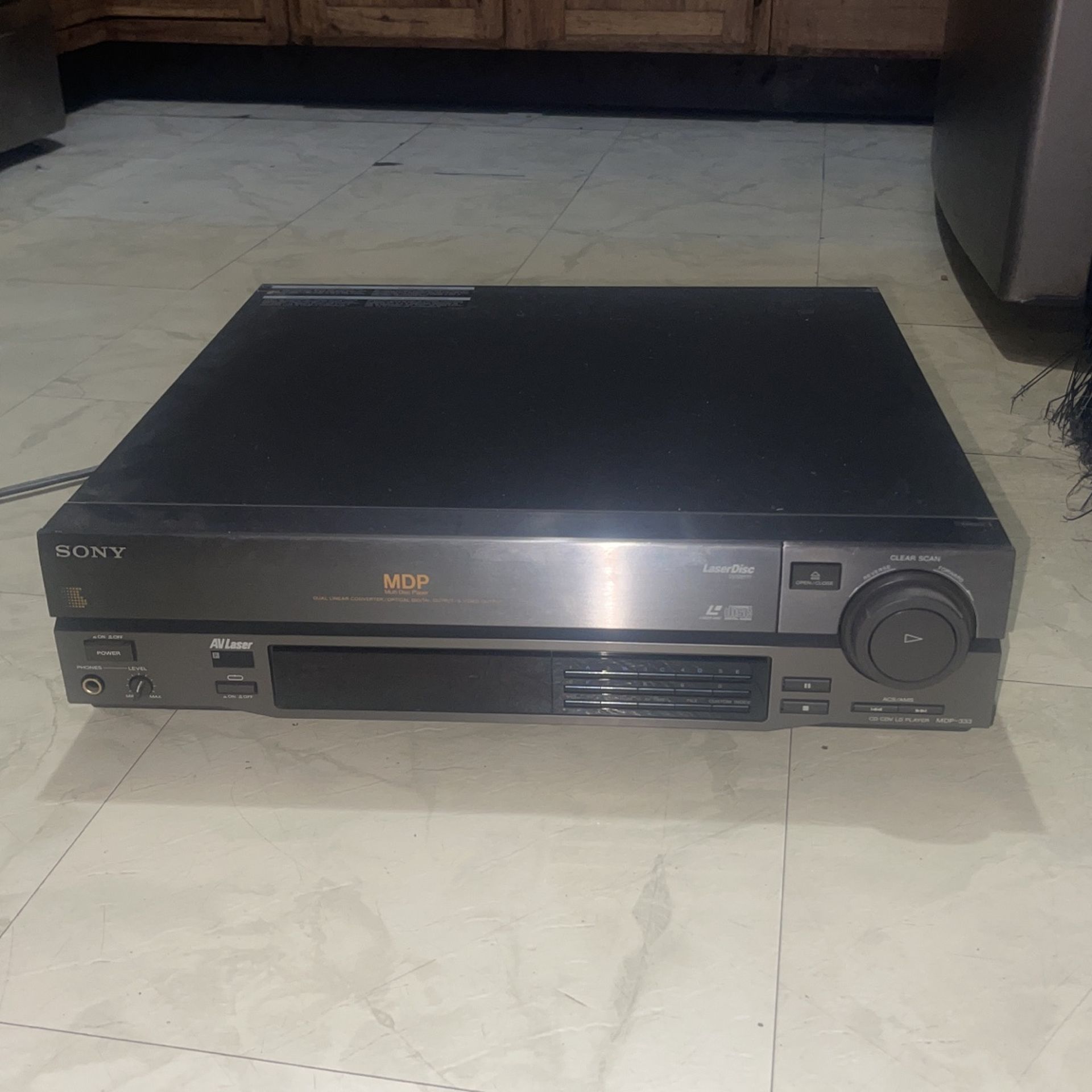 Sony Mdp 333dvd Player And Laser Disc Player !!