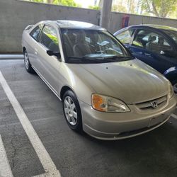 2002 Honda Civic  170xxx Millas Titulo Lilpio  Todo En Regla Solo personas Interesadas.