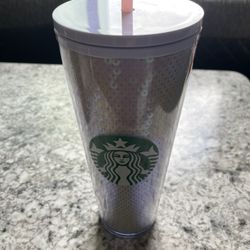 30 Each Starbucks Cups 24z New Never Used 