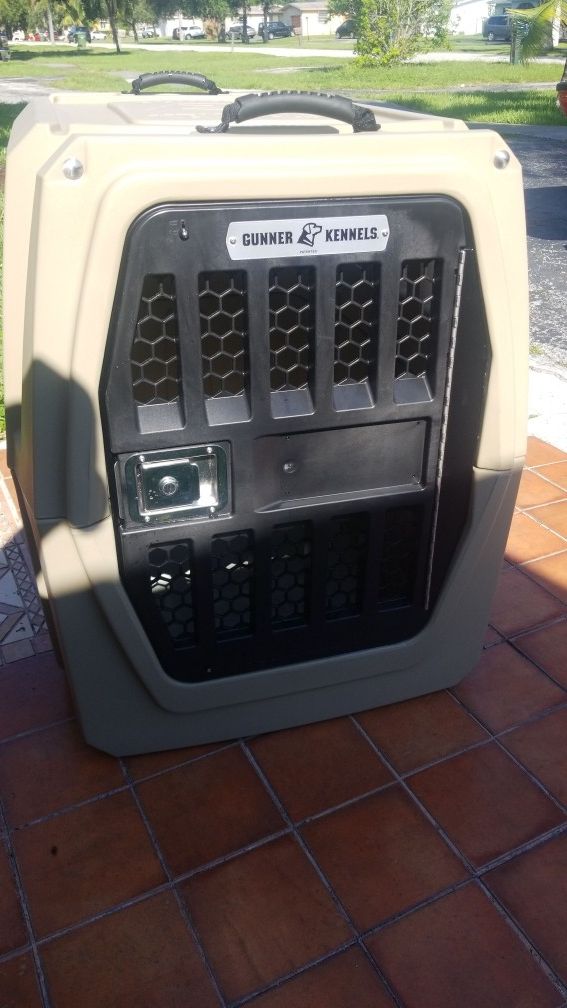 Large gunner best sale kennel