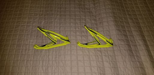 2 FLORESCENT SPECIALIZED PLASTIC BOTTLE CAGES