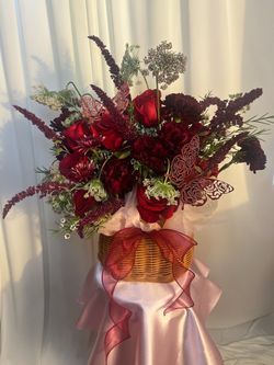Red Rose Floral Arrangement in Wicker Basket