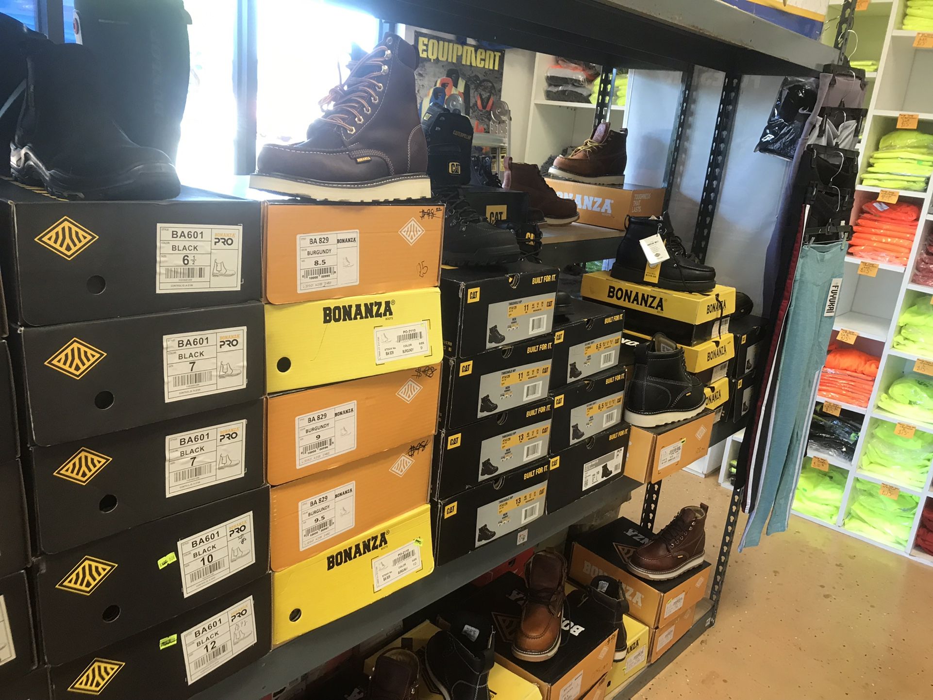 1925 N Mt Vernon Ave San Bernardino Ca 92411 Work Boots Vets Water Prof Jackets And More for