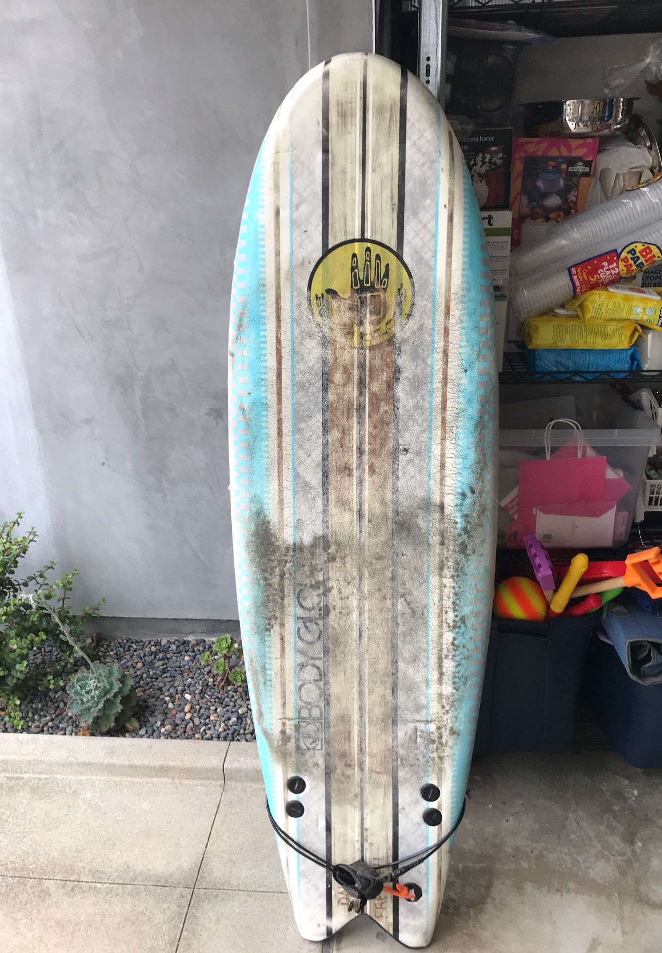 Body glove 5’8” foam surfboard